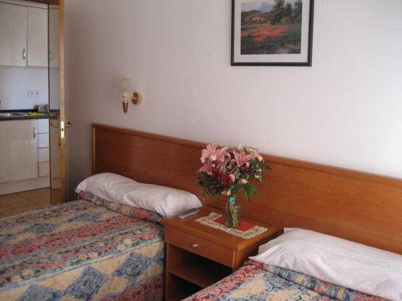 Blanco Y Negro Apartments Lloret de Mar Ngoại thất bức ảnh