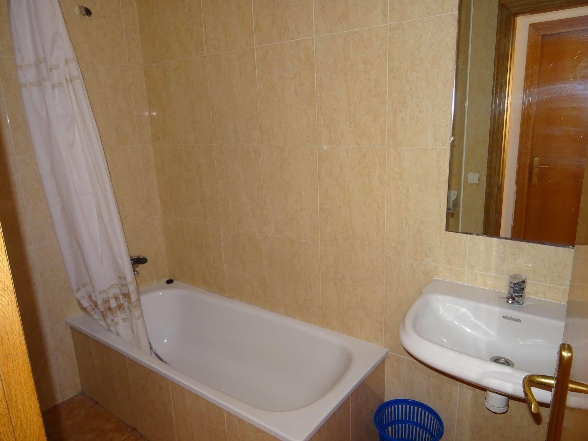 Blanco Y Negro Apartments Lloret de Mar Ngoại thất bức ảnh